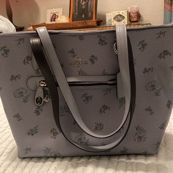 Coach handbag - Picture 2 of 8